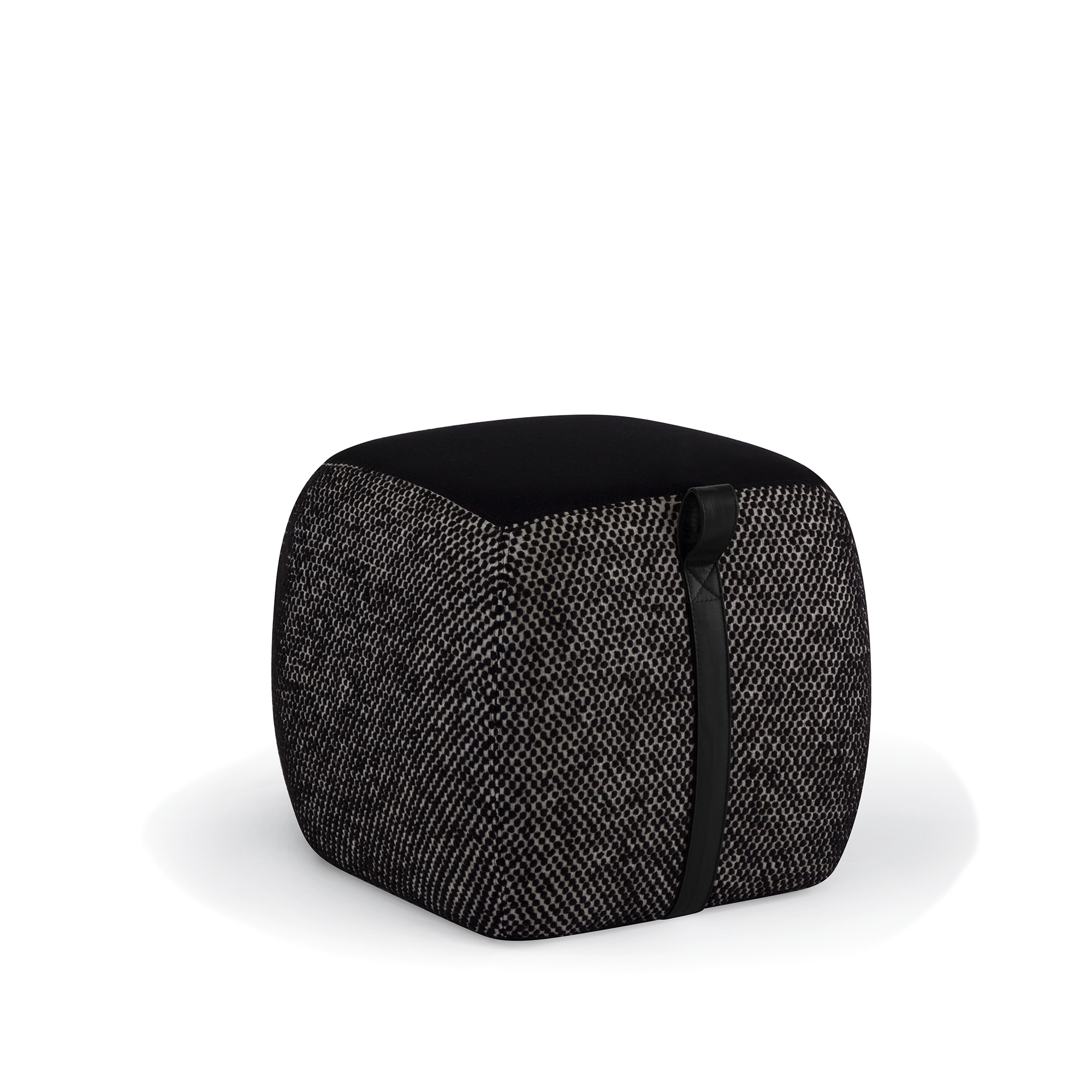 Popover 20-Inch Pouf