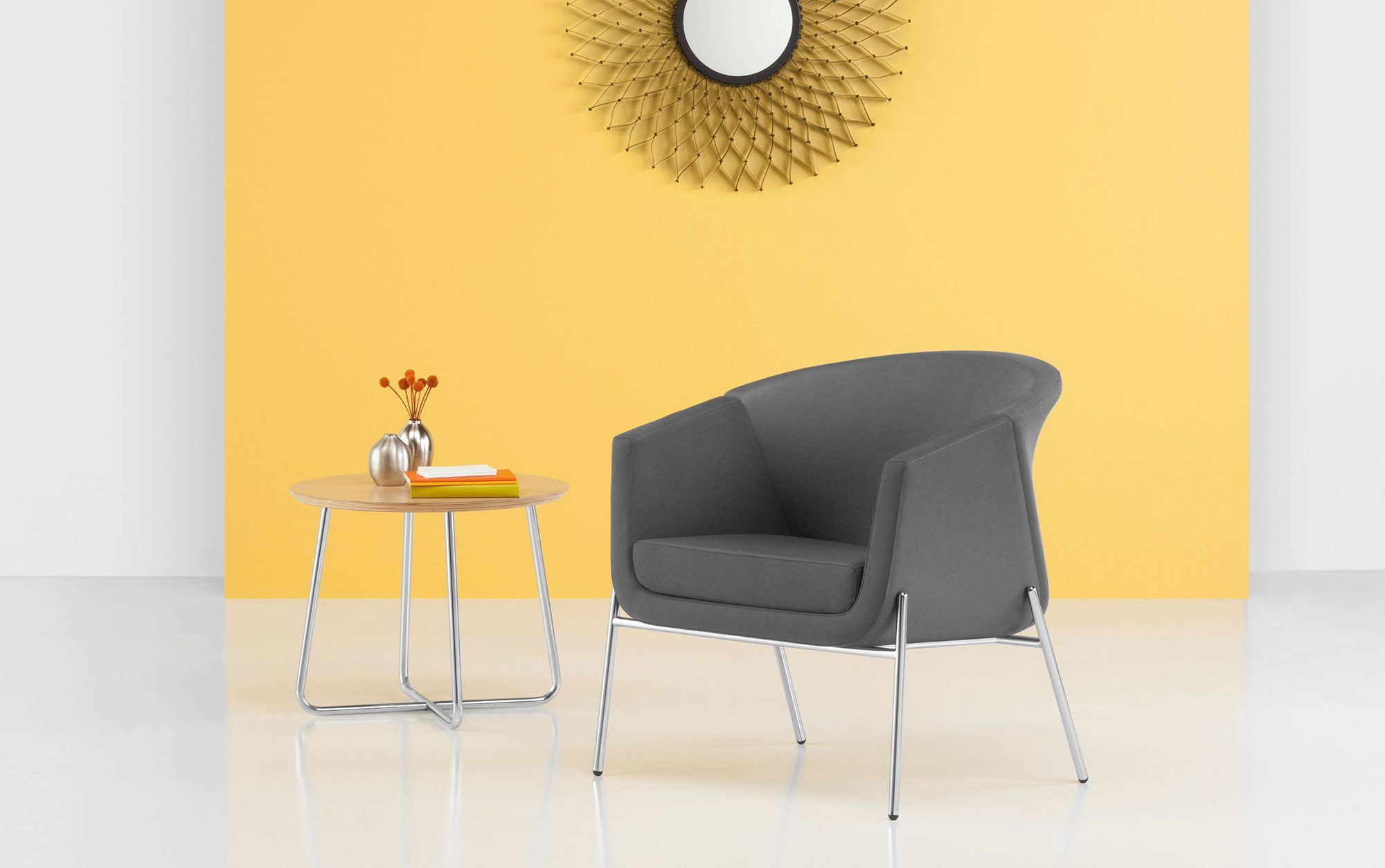 Fling Lounge with Cielo Occasional Table