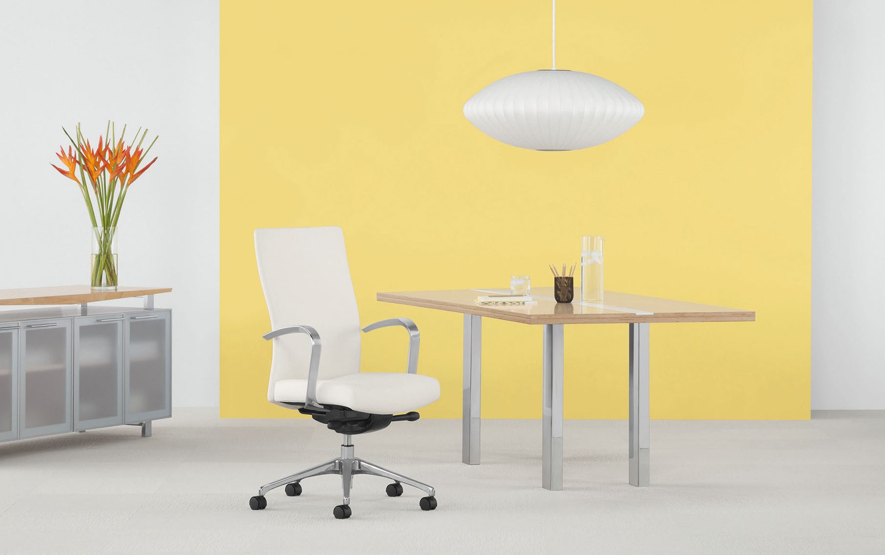 Memento Executive/Conference Chair