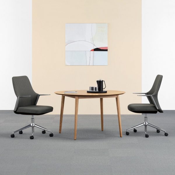 Hado Round Meeting Table with Faction Chairs